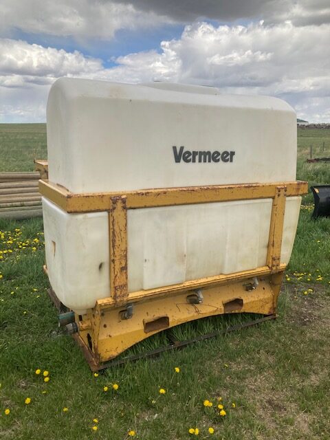 Vermeer 500 gal tank